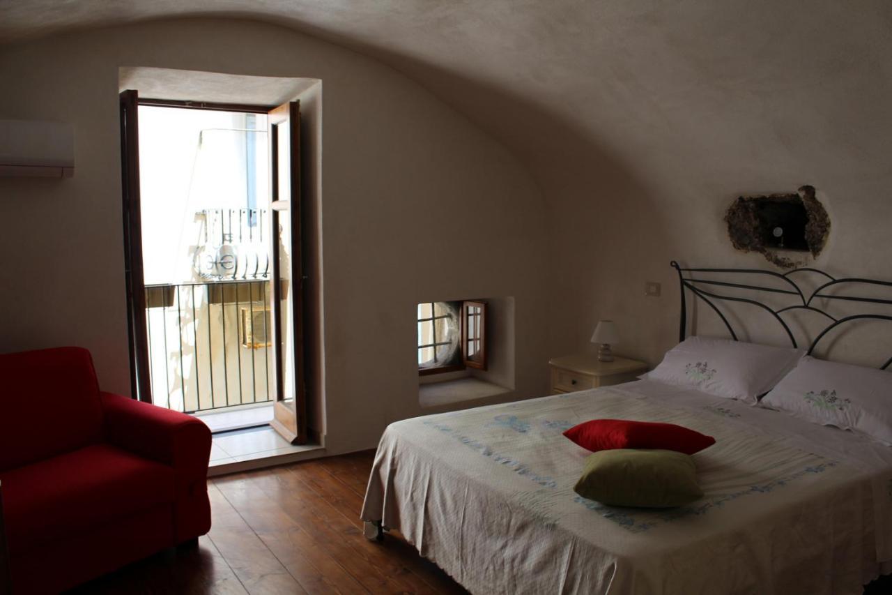 Casa U Curtigghiu * Lipari (Isola Lipari)